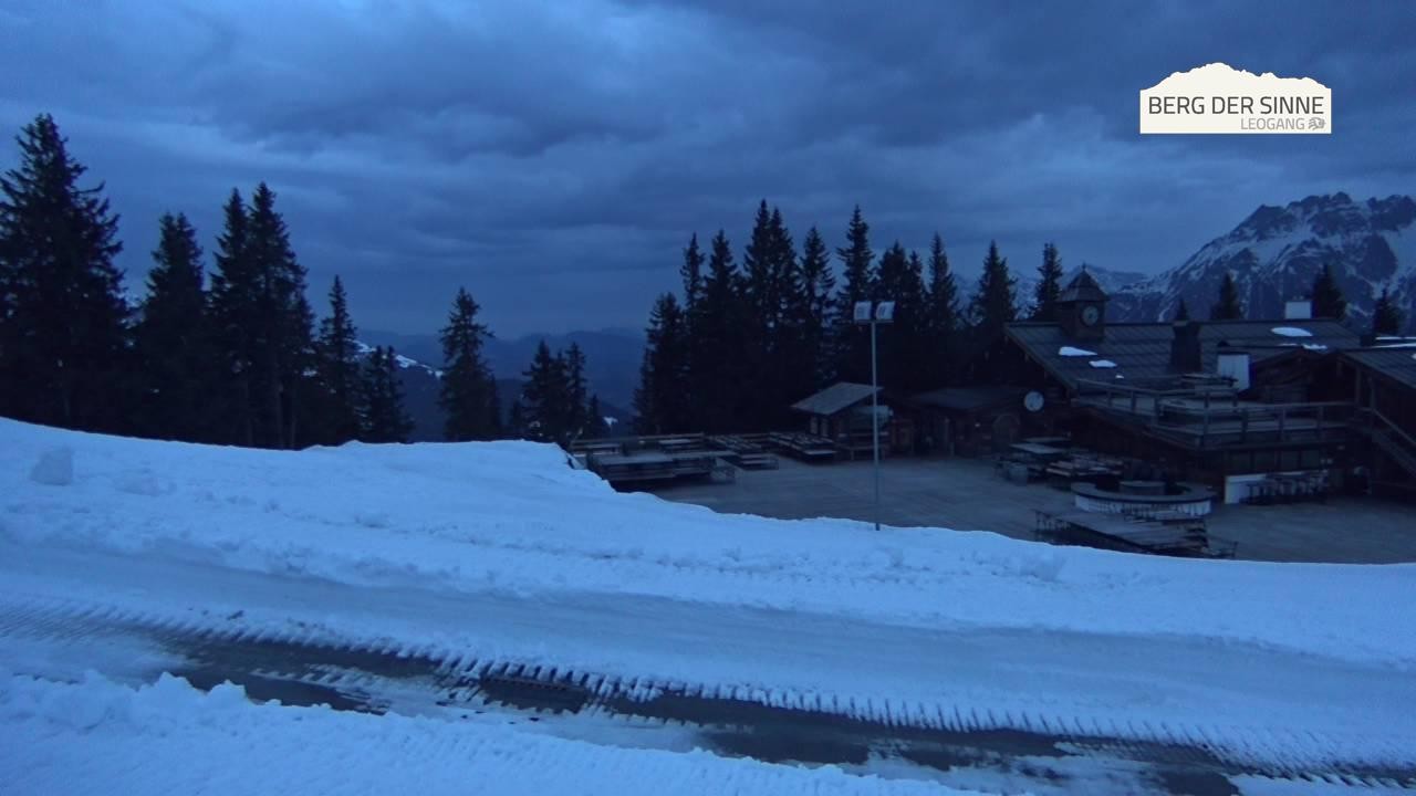 Archiv Foto Webcam Bergstation Asitzbahn