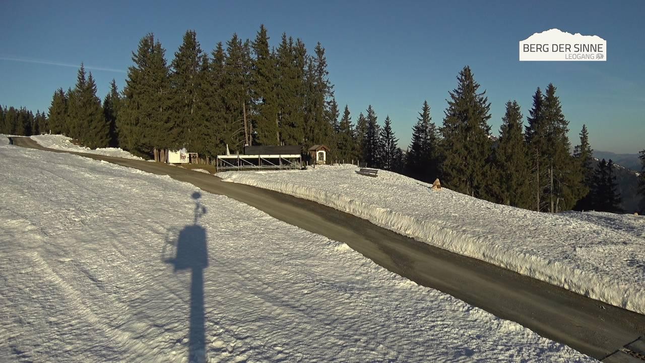 Archiv Foto Webcam Bergstation Asitzbahn