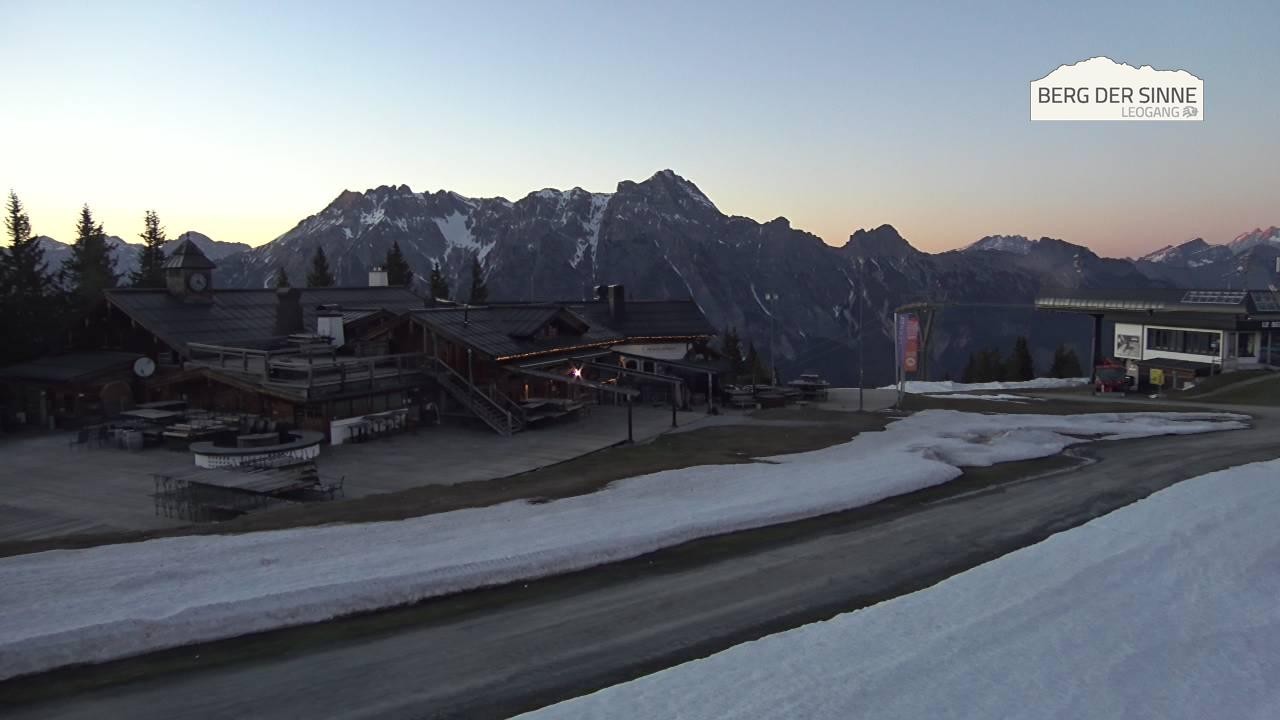 Archiv Foto Webcam Bergstation Asitzbahn
