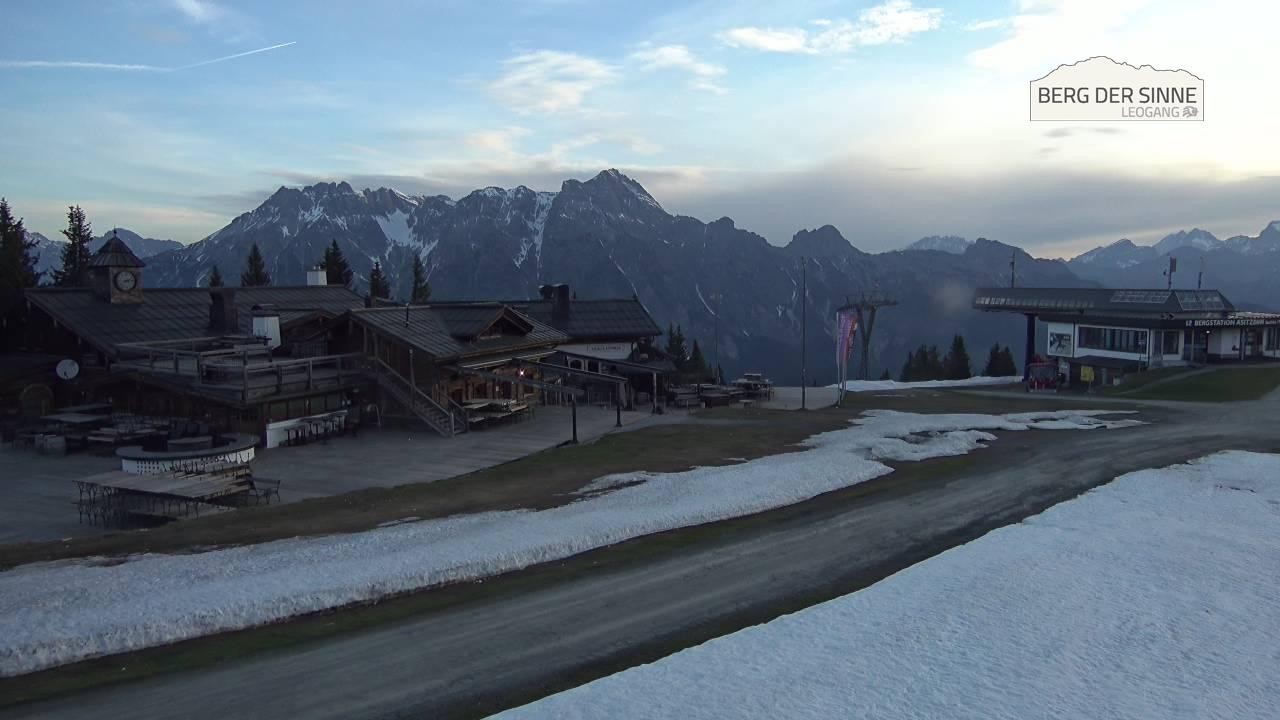 Archiv Foto Webcam Bergstation Asitzbahn