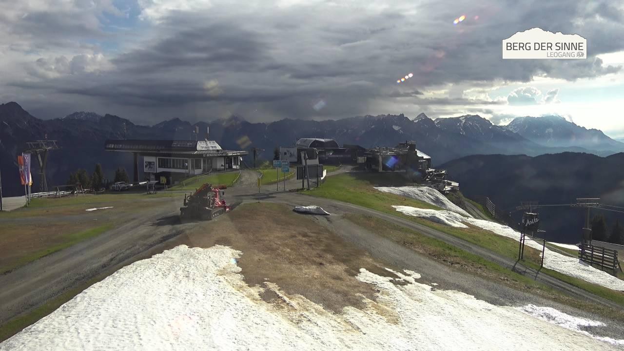 Archiv Foto Webcam Bergstation Asitzbahn