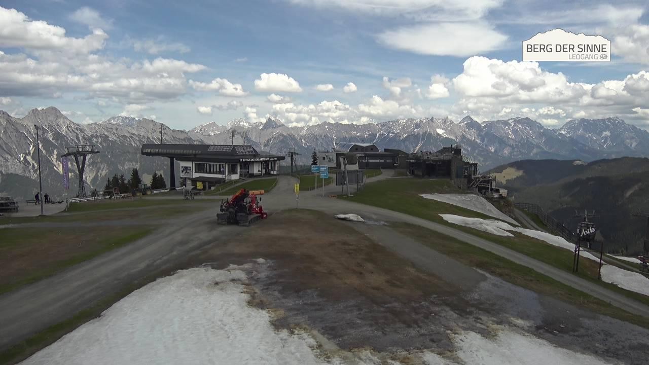 Archiv Foto Webcam Bergstation Asitzbahn