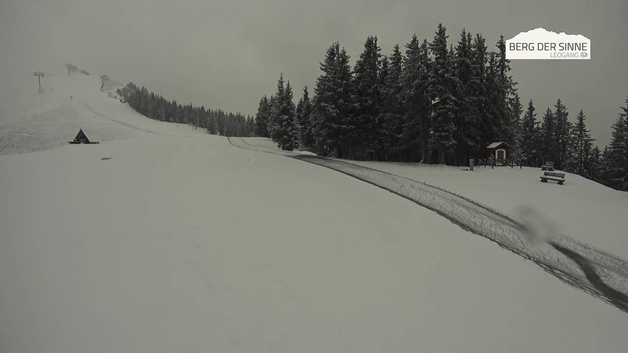 Archiv Foto Webcam Bergstation Asitzbahn