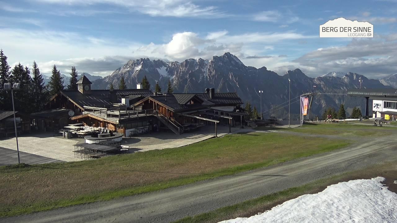 Archiv Foto Webcam Bergstation Asitzbahn