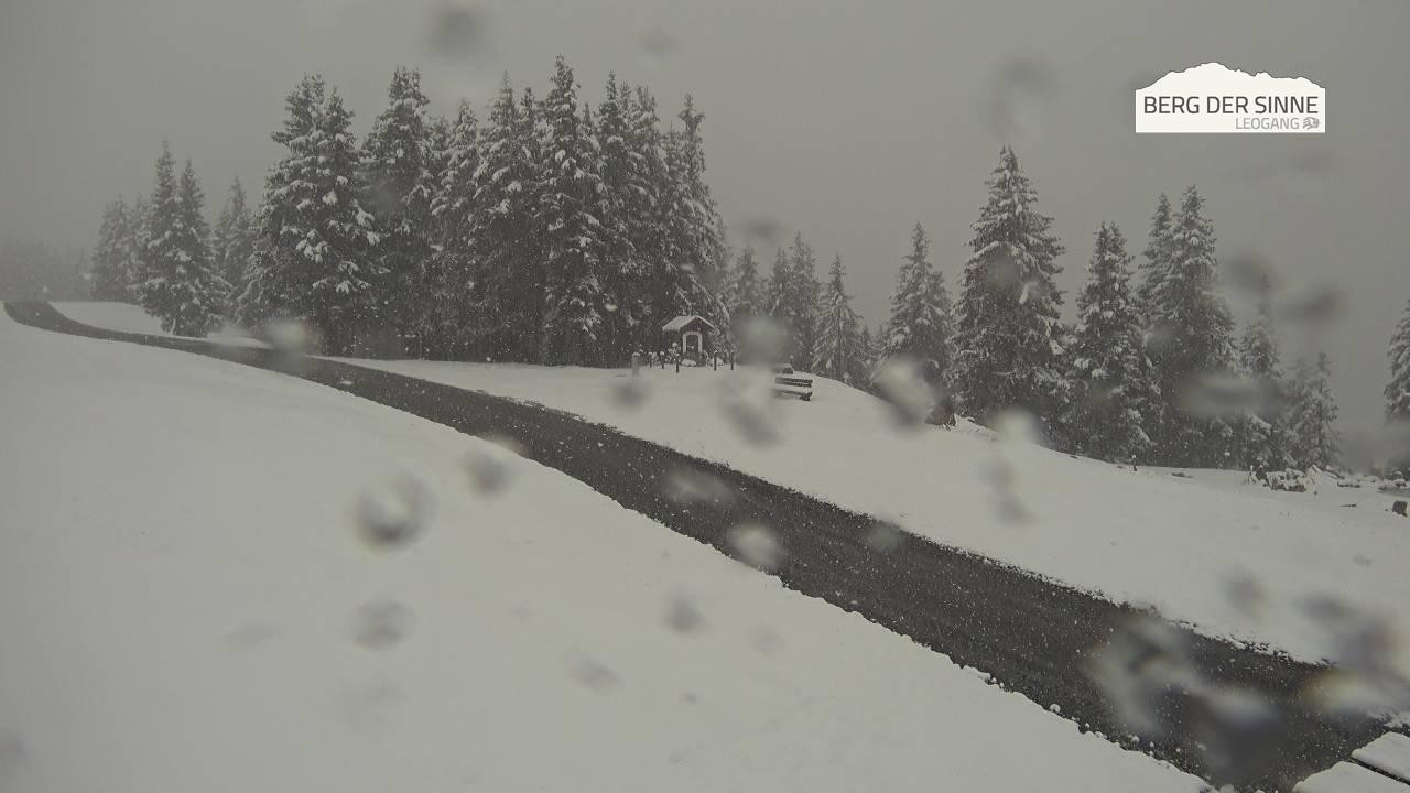 Archiv Foto Webcam Bergstation Asitzbahn
