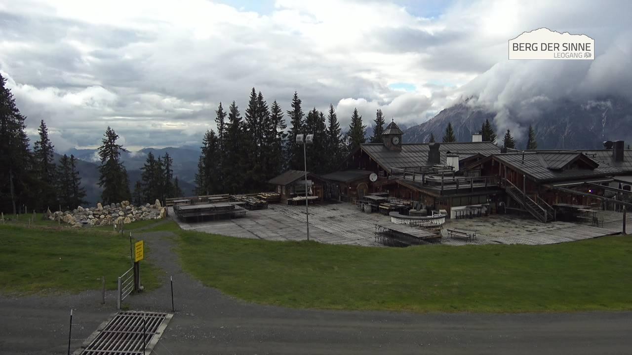 Archiv Foto Webcam Bergstation Asitzbahn