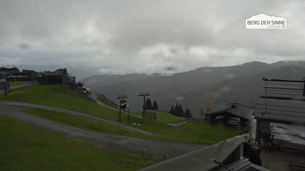 Archiv Foto Webcam Bergstation Asitzbahn