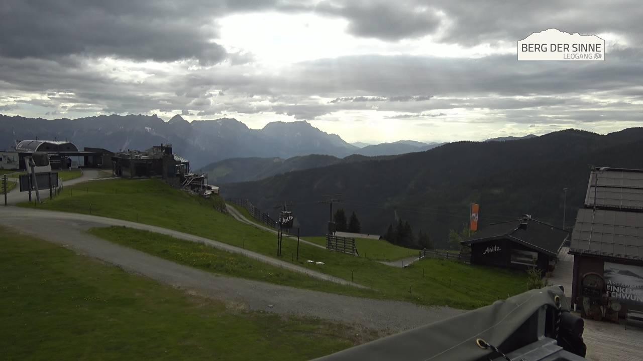 Archiv Foto Webcam Bergstation Asitzbahn