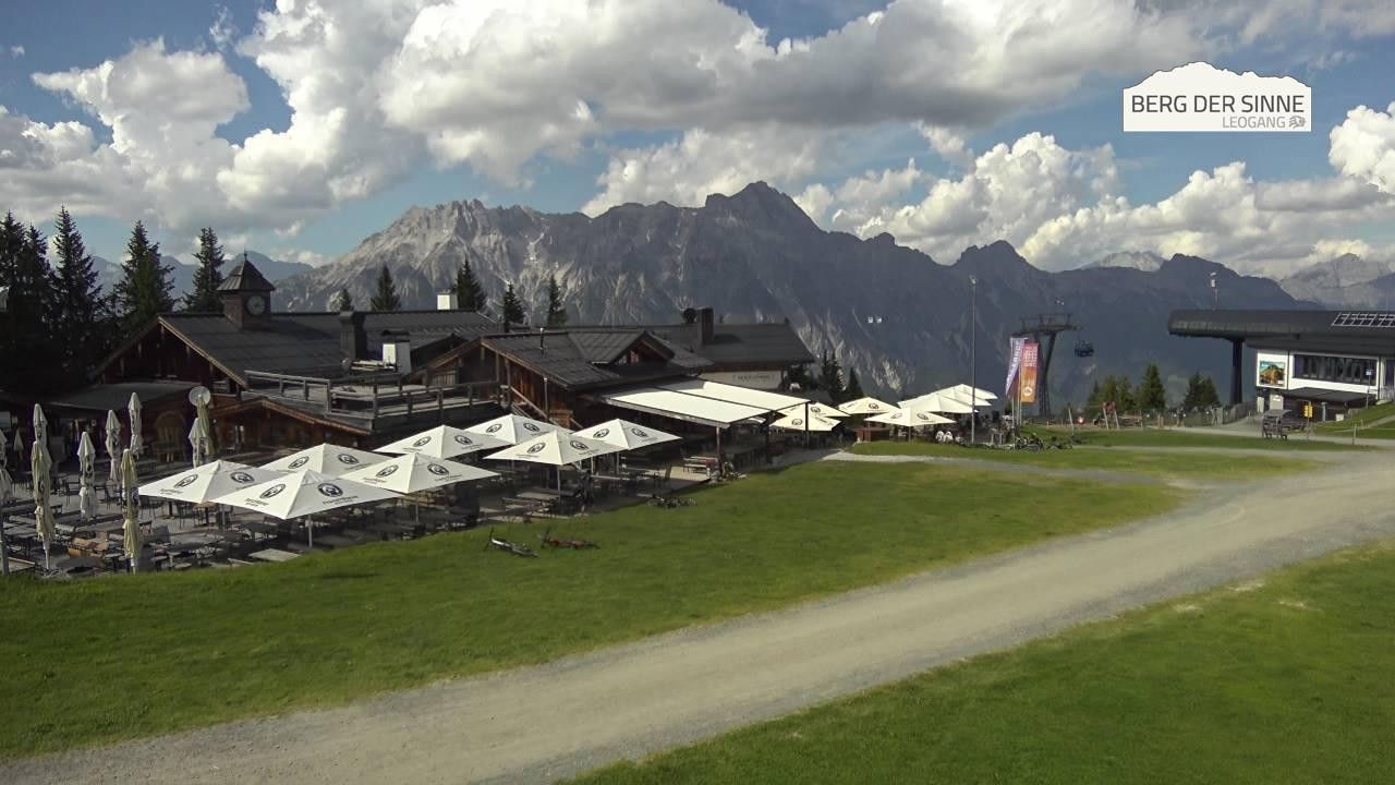 Archiv Foto Webcam Bergstation Asitzbahn