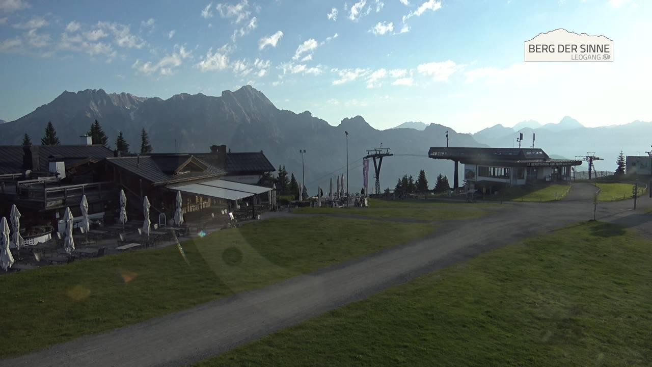 Archiv Foto Webcam Bergstation Asitzbahn
