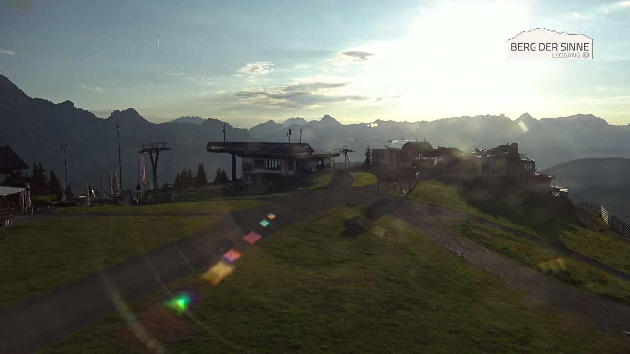 Archiv Foto Webcam Bergstation Asitzbahn