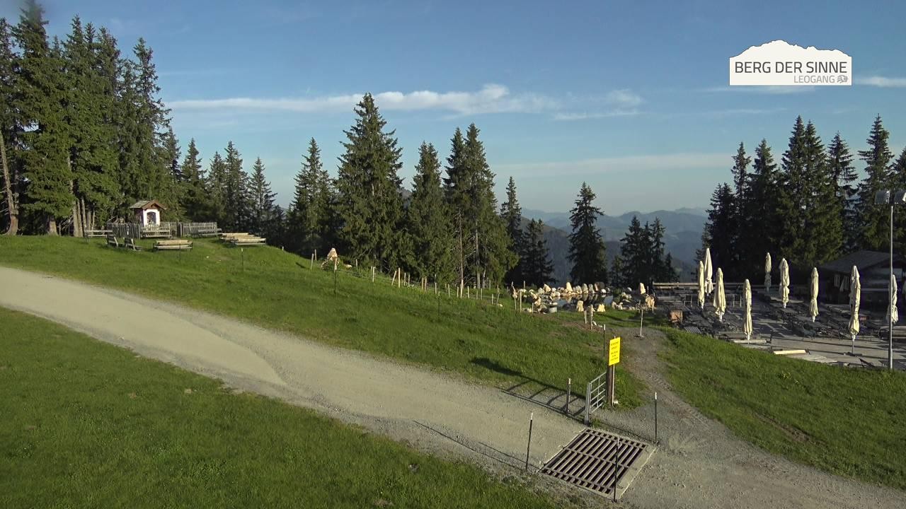 Archiv Foto Webcam Bergstation Asitzbahn