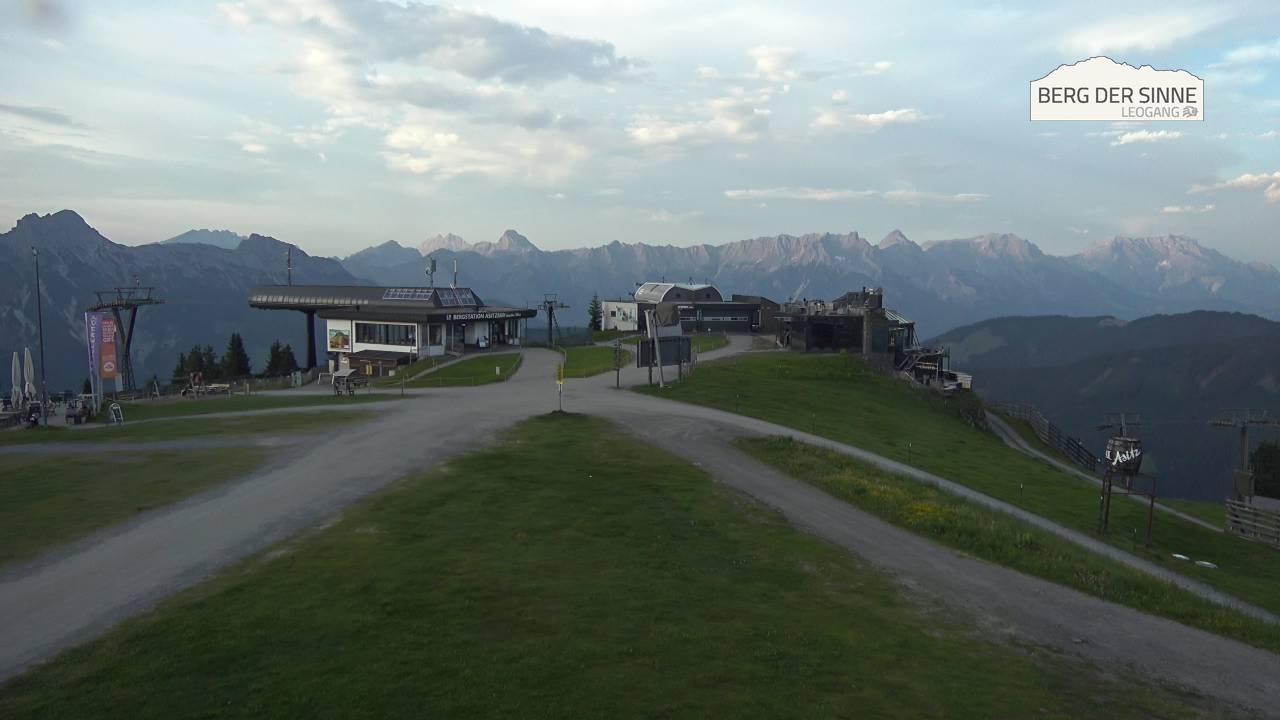Archiv Foto Webcam Bergstation Asitzbahn
