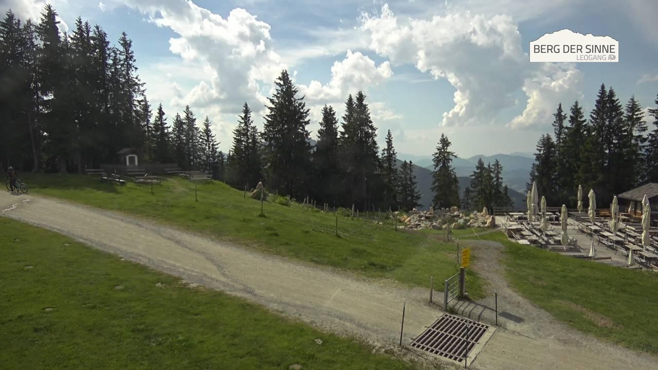 Archiv Foto Webcam Bergstation Asitzbahn