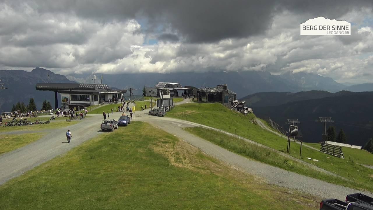 Archiv Foto Webcam Bergstation Asitzbahn
