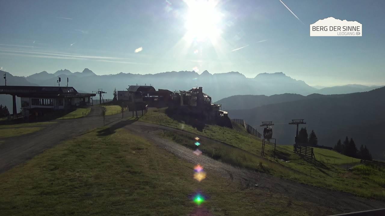 Archiv Foto Webcam Bergstation Asitzbahn