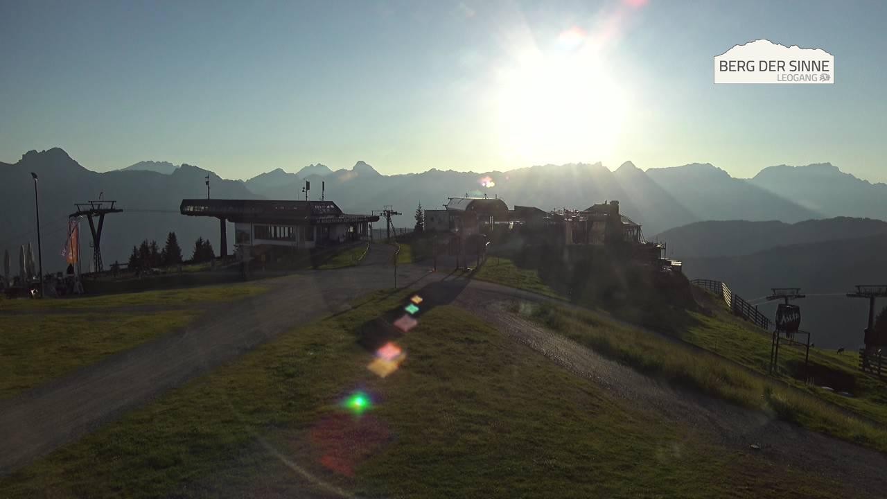 Archiv Foto Webcam Bergstation Asitzbahn