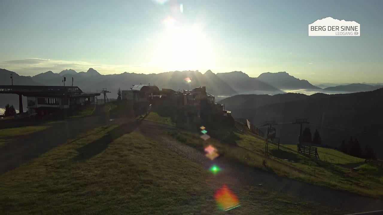 Archiv Foto Webcam Bergstation Asitzbahn