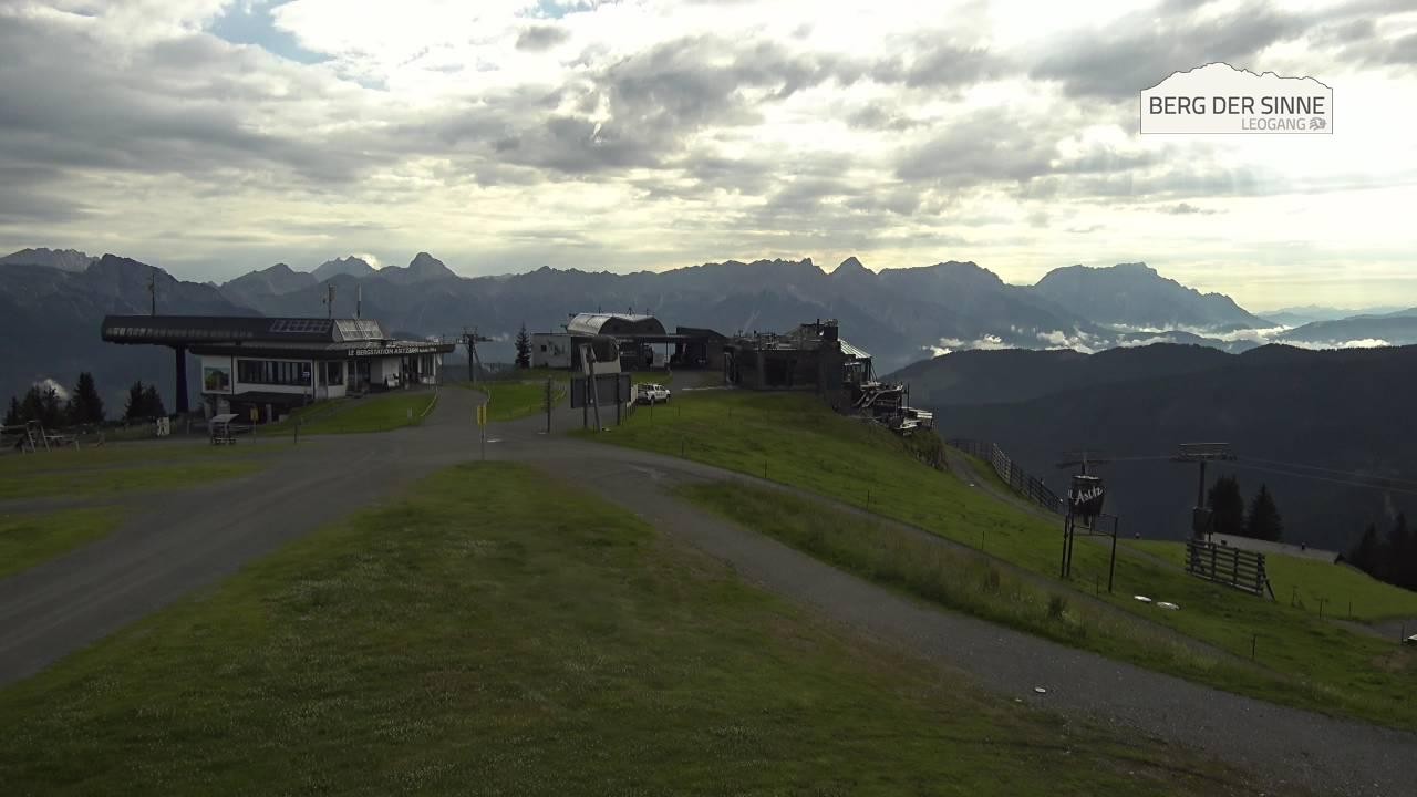 Archiv Foto Webcam Bergstation Asitzbahn