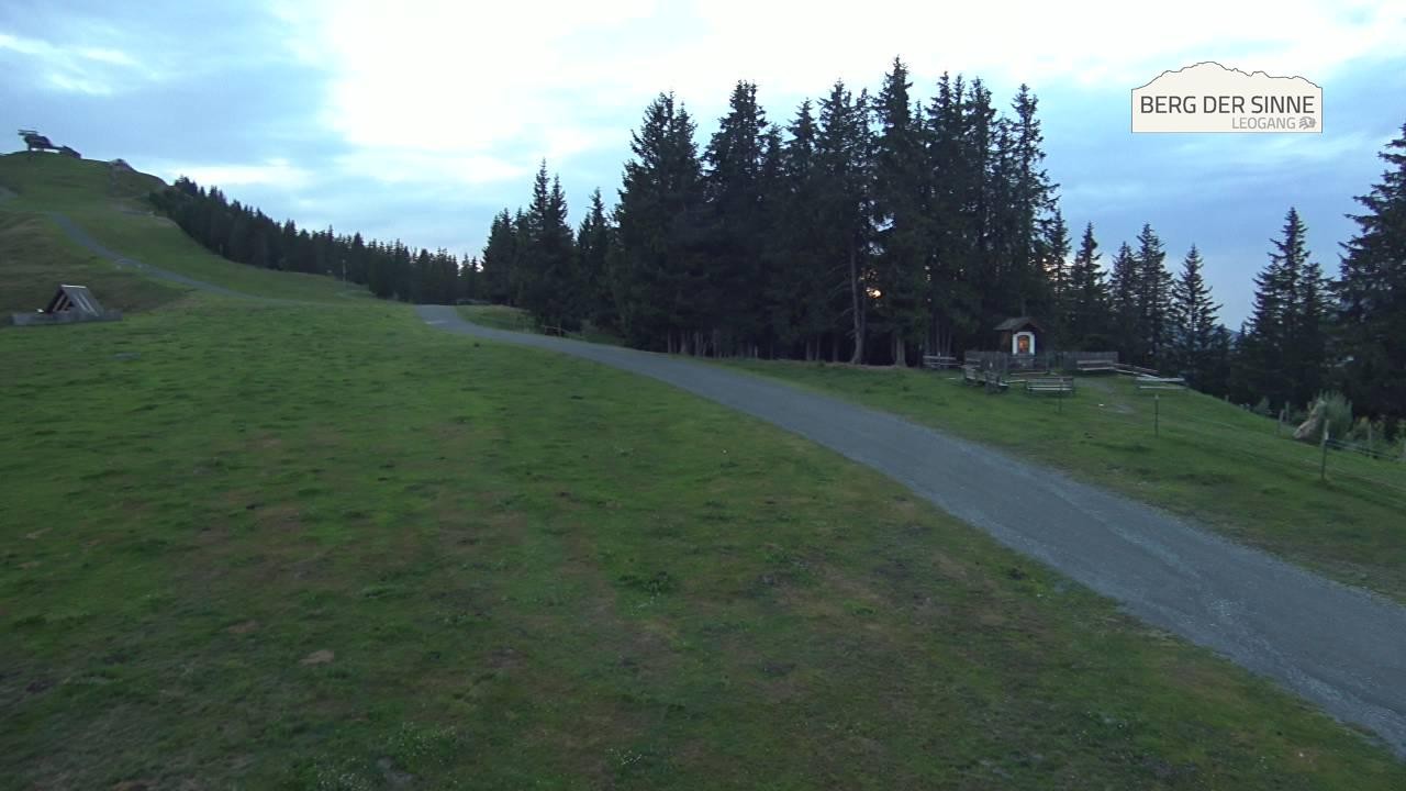 Archiv Foto Webcam Bergstation Asitzbahn