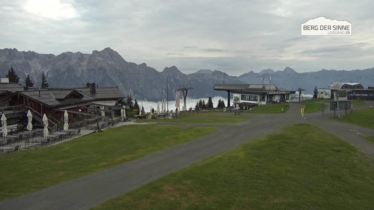Archiv Foto Webcam Bergstation Asitzbahn