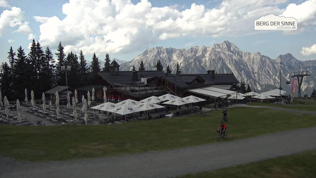 Archiv Foto Webcam Bergstation Asitzbahn