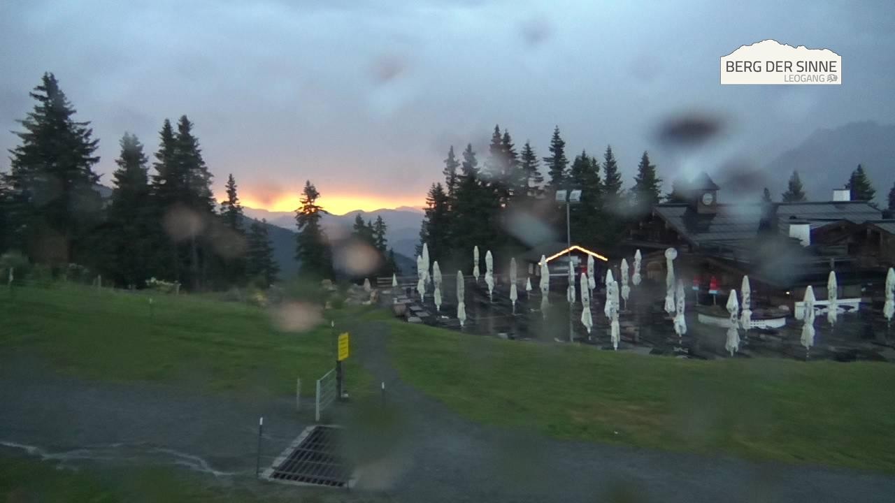 Archiv Foto Webcam Bergstation Asitzbahn