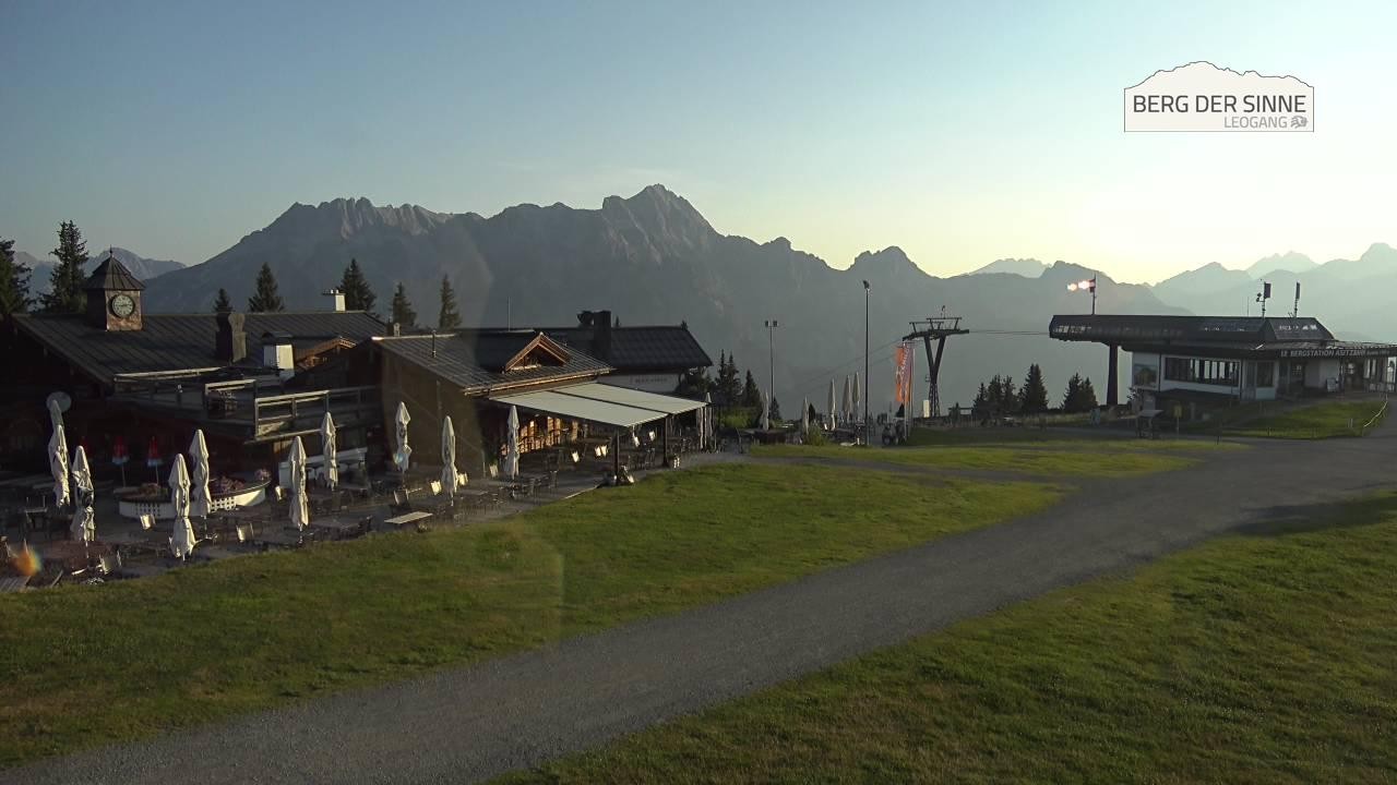 Archiv Foto Webcam Bergstation Asitzbahn