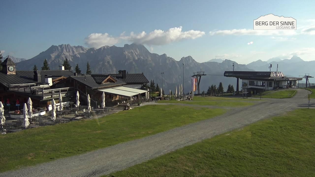 Archiv Foto Webcam Leogang: Bergstation Asitzbahn
