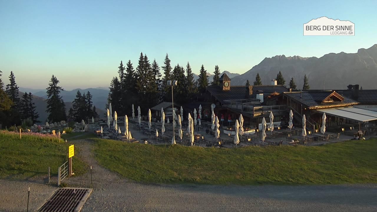 Archiv Foto Webcam Bergstation Asitzbahn