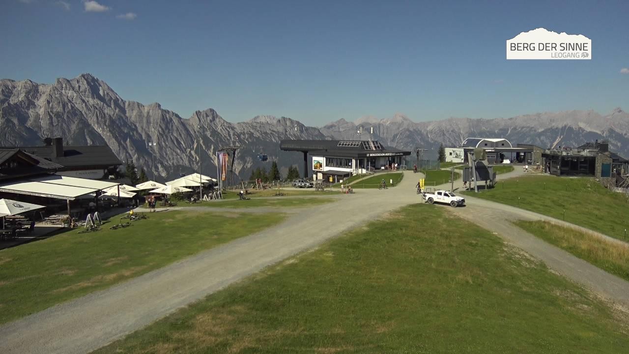 Archiv Foto Webcam Bergstation Asitzbahn