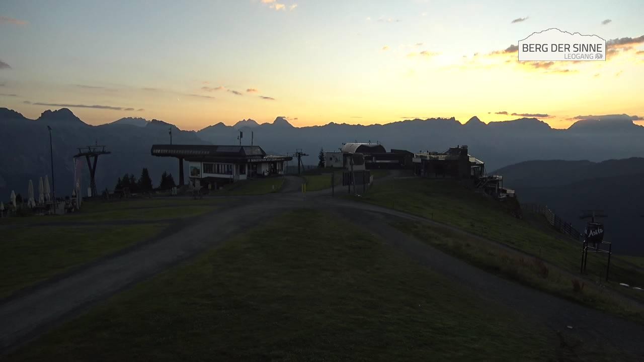 Archiv Foto Webcam Leogang: Bergstation Asitzbahn