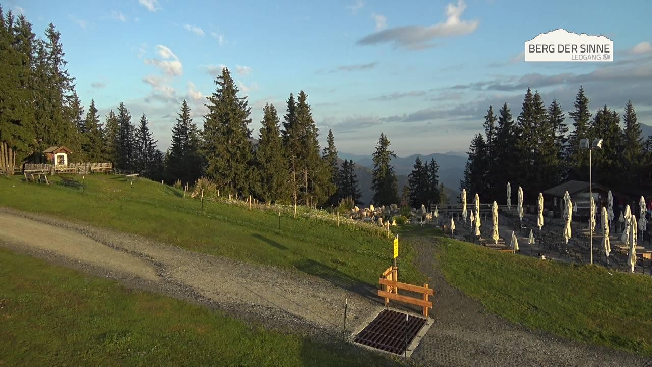 Archiv Foto Webcam Leogang: Bergstation Asitzbahn