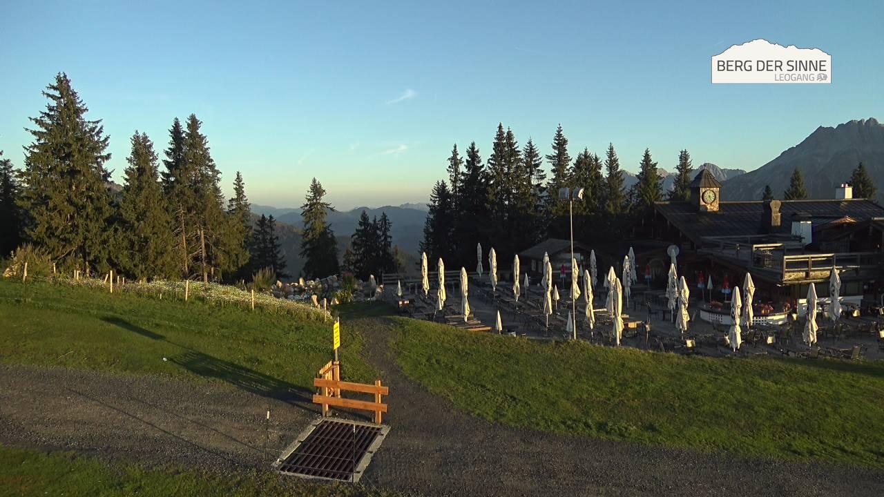 Archiv Foto Webcam Leogang: Bergstation Asitzbahn