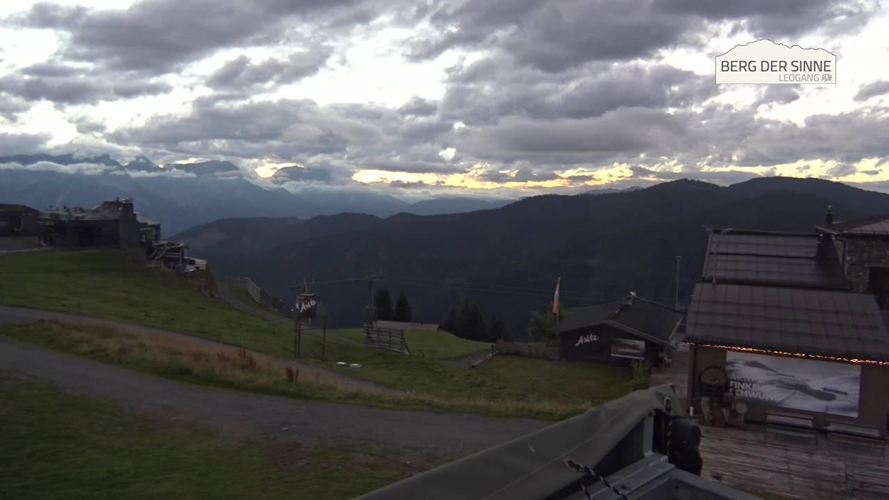 Archiv Foto Webcam Leogang: Bergstation Asitzbahn