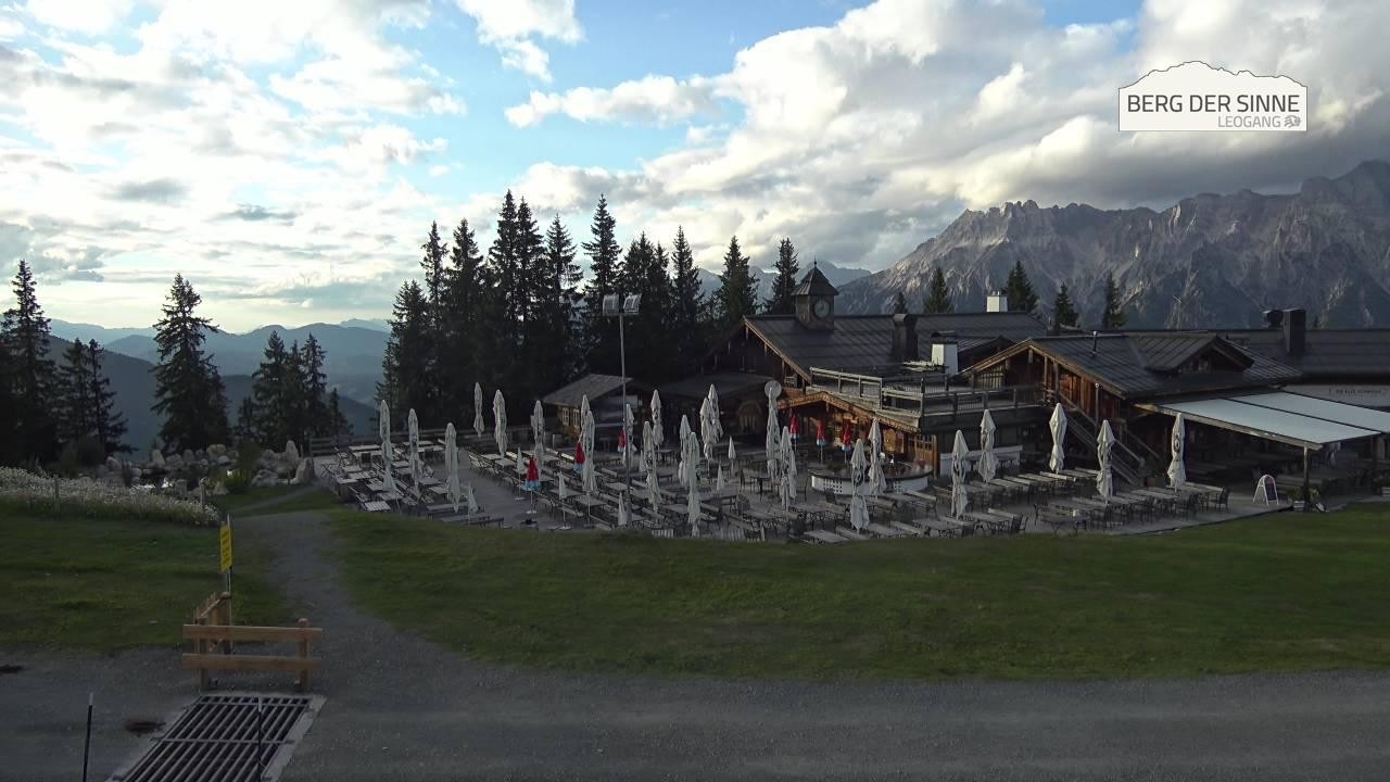 Archiv Foto Webcam Leogang: Bergstation Asitzbahn