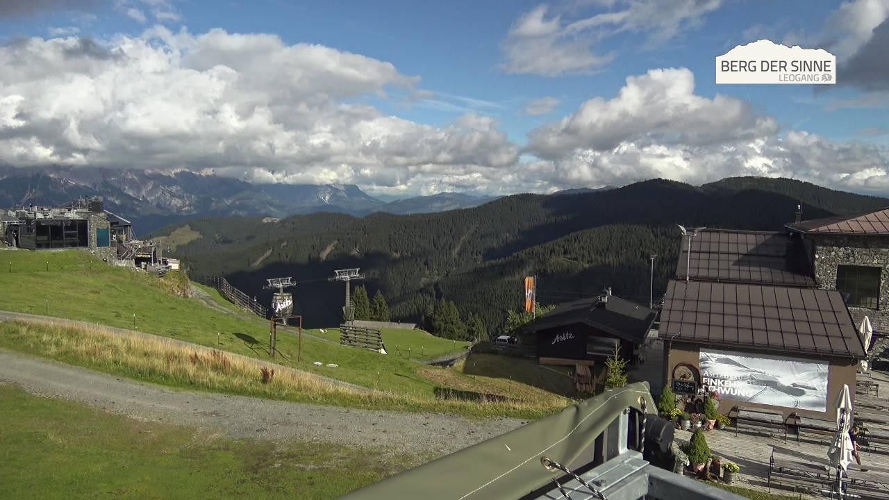 Archiv Foto Webcam Leogang: Bergstation Asitzbahn