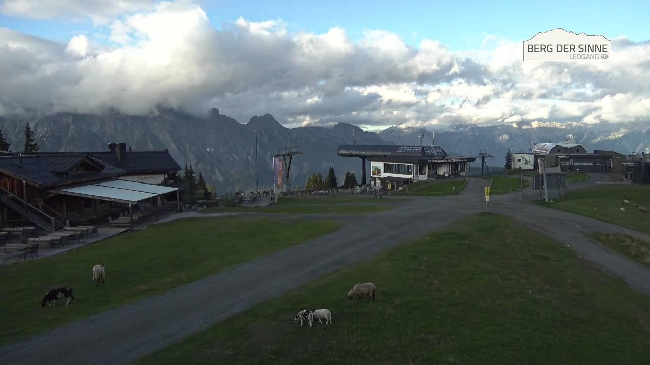 Archiv Foto Webcam Leogang: Bergstation Asitzbahn