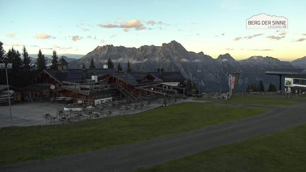 Archiv Foto Webcam Leogang: Bergstation Asitzbahn