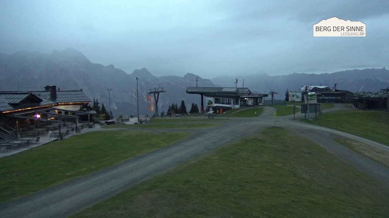 Archiv Foto Webcam Leogang: Bergstation Asitzbahn