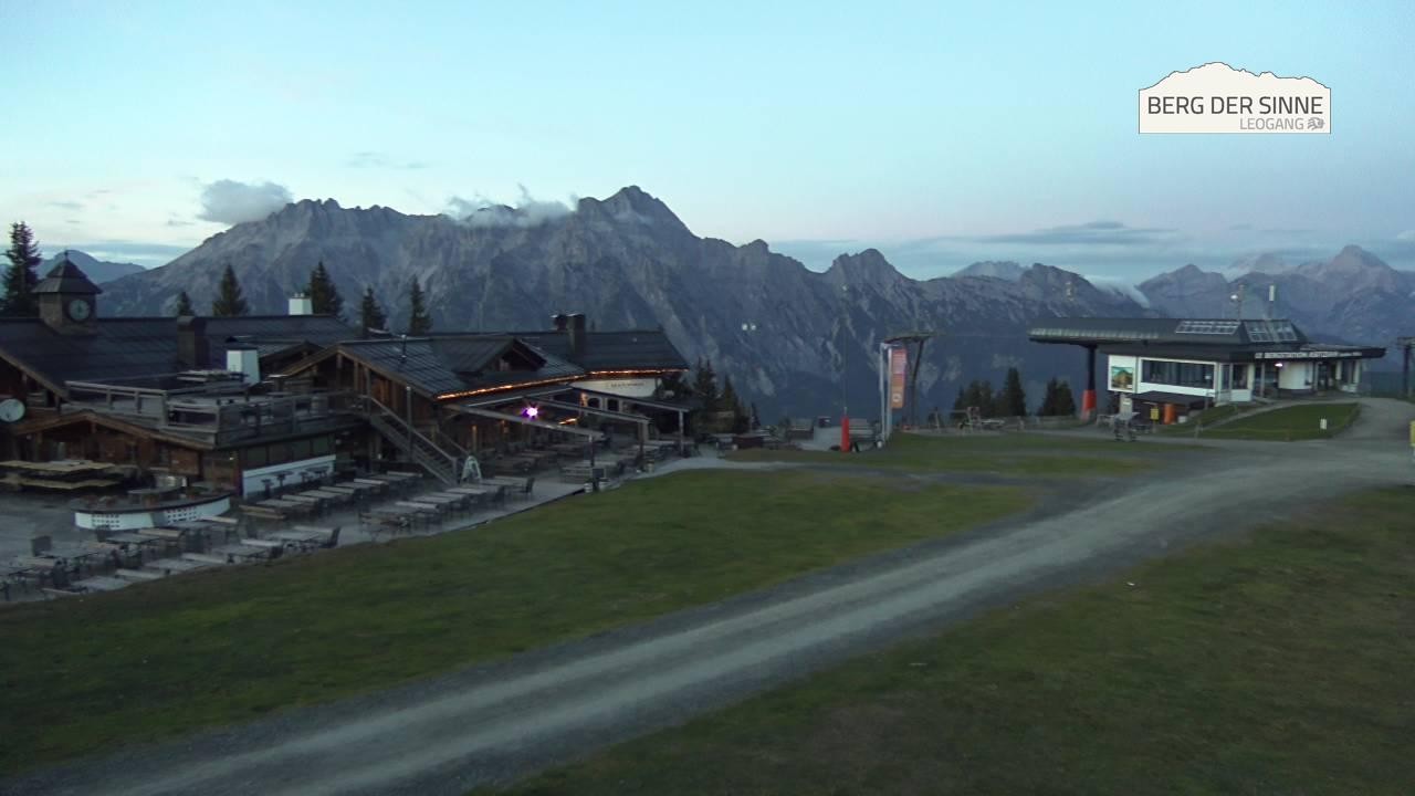 Archiv Foto Webcam Leogang: Bergstation Asitzbahn