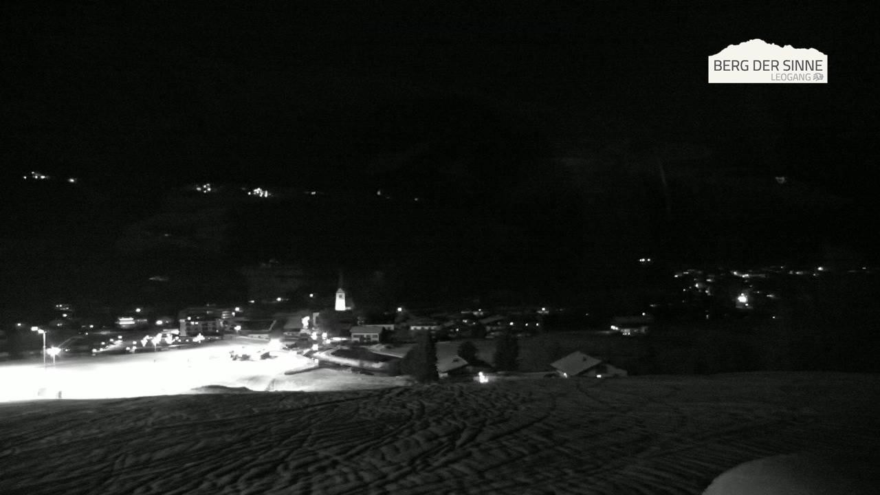Archiv Foto Webcam Leogang Dorfblick