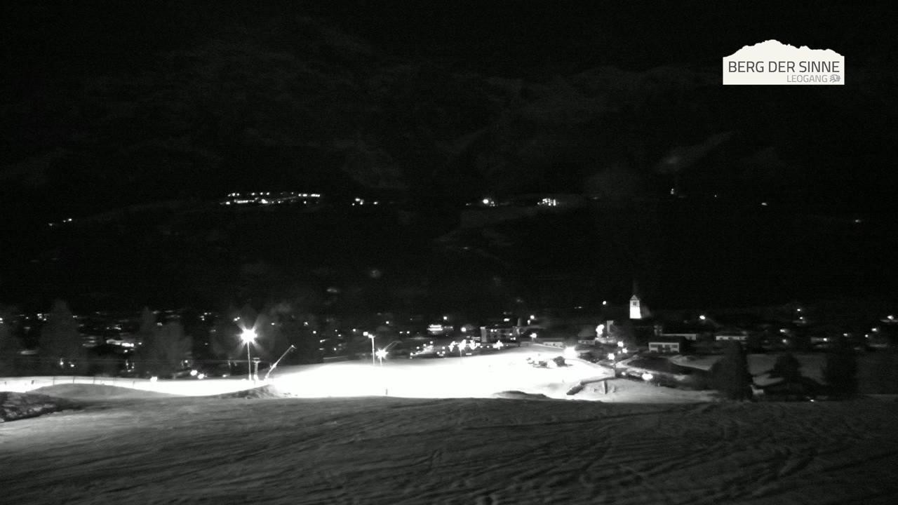 Archiv Foto Webcam Leogang Dorfblick
