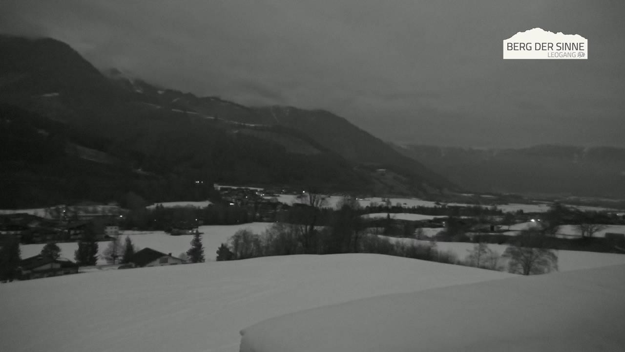 Archiv Foto Webcam Leogang Dorfblick