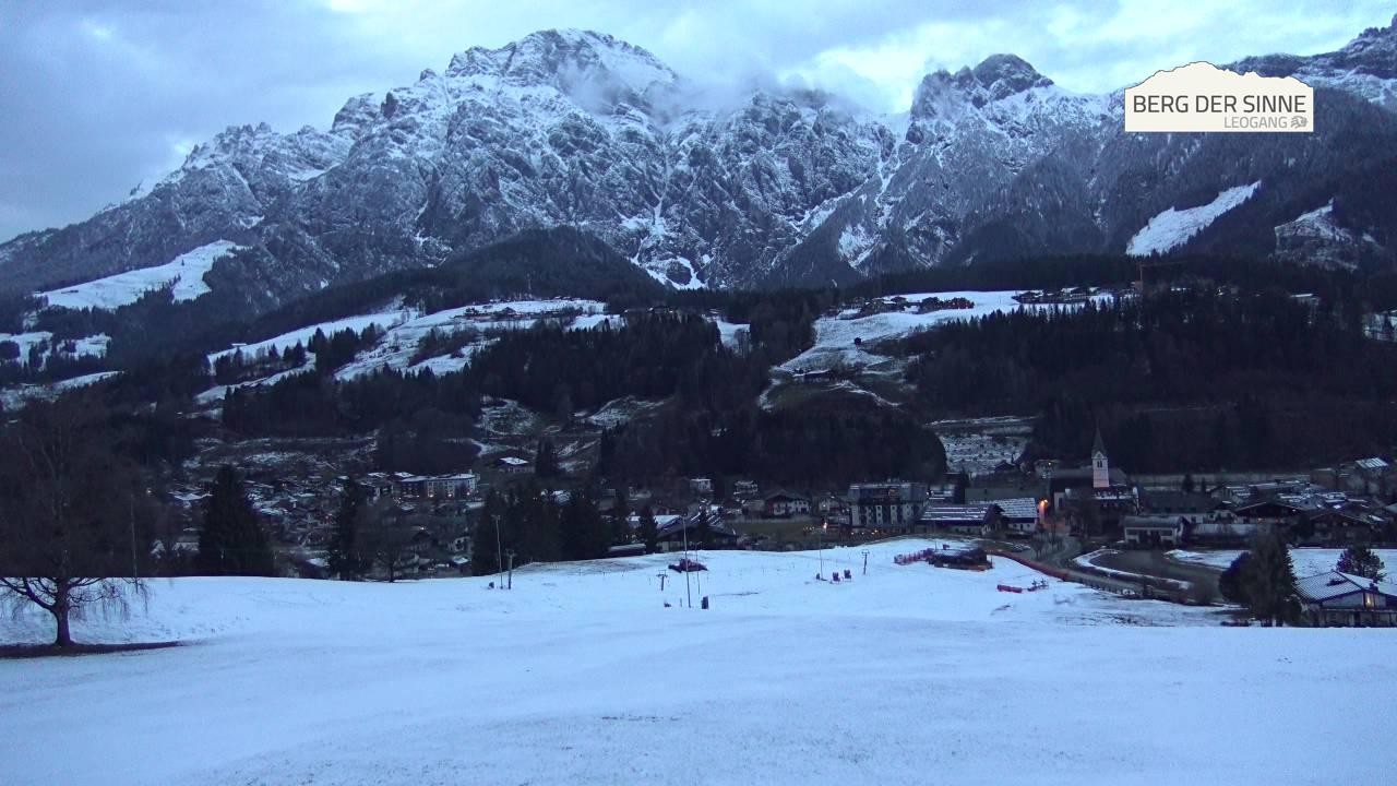 Archiv Foto Webcam Leogang Dorfblick