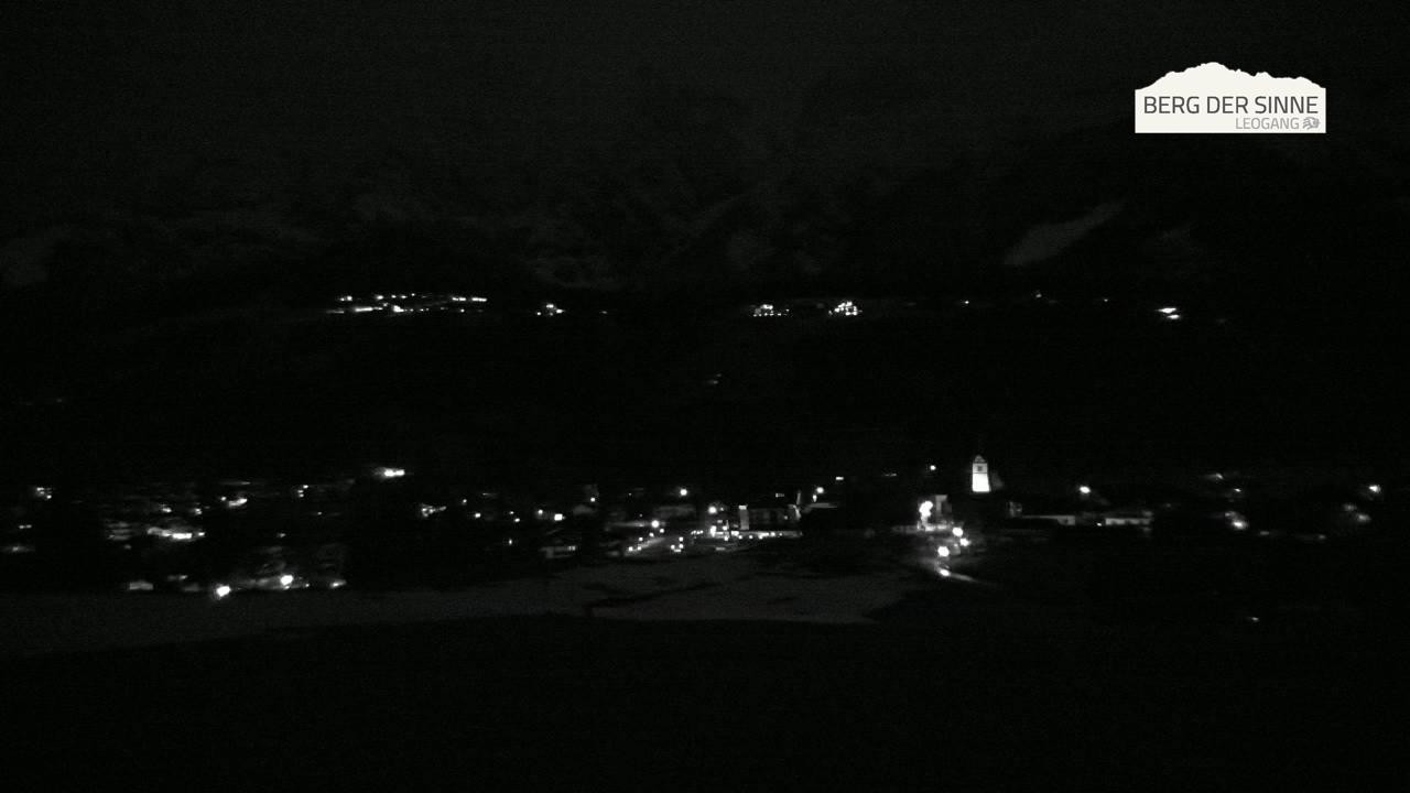 Archiv Foto Webcam Leogang Dorfblick