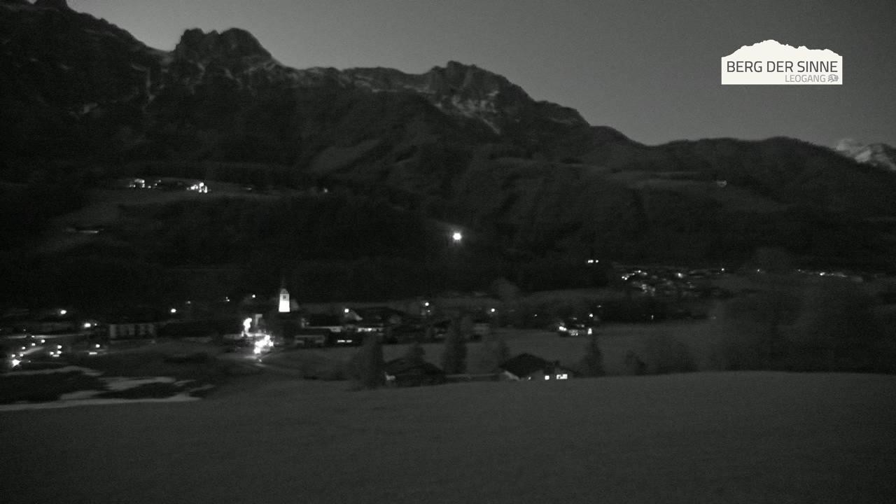 Archiv Foto Webcam Leogang Dorfblick