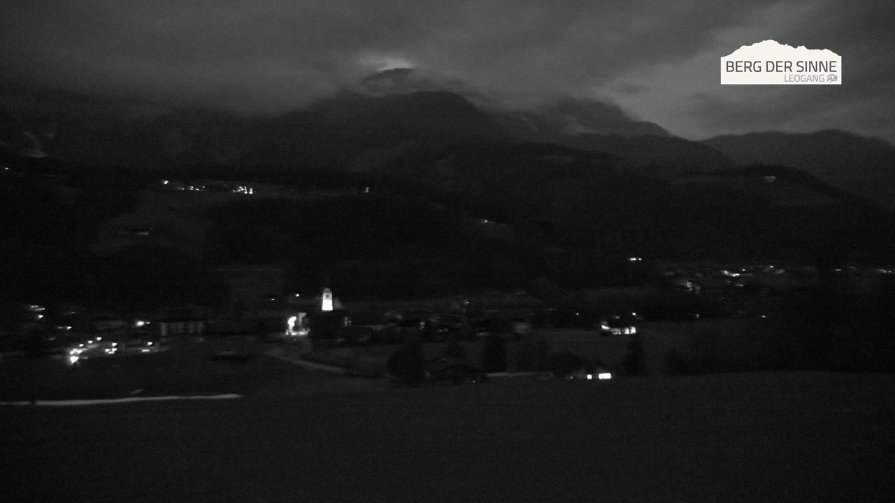 Archiv Foto Webcam Leogang Dorfblick