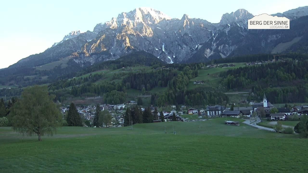 Archiv Foto Webcam Leogang Dorfblick
