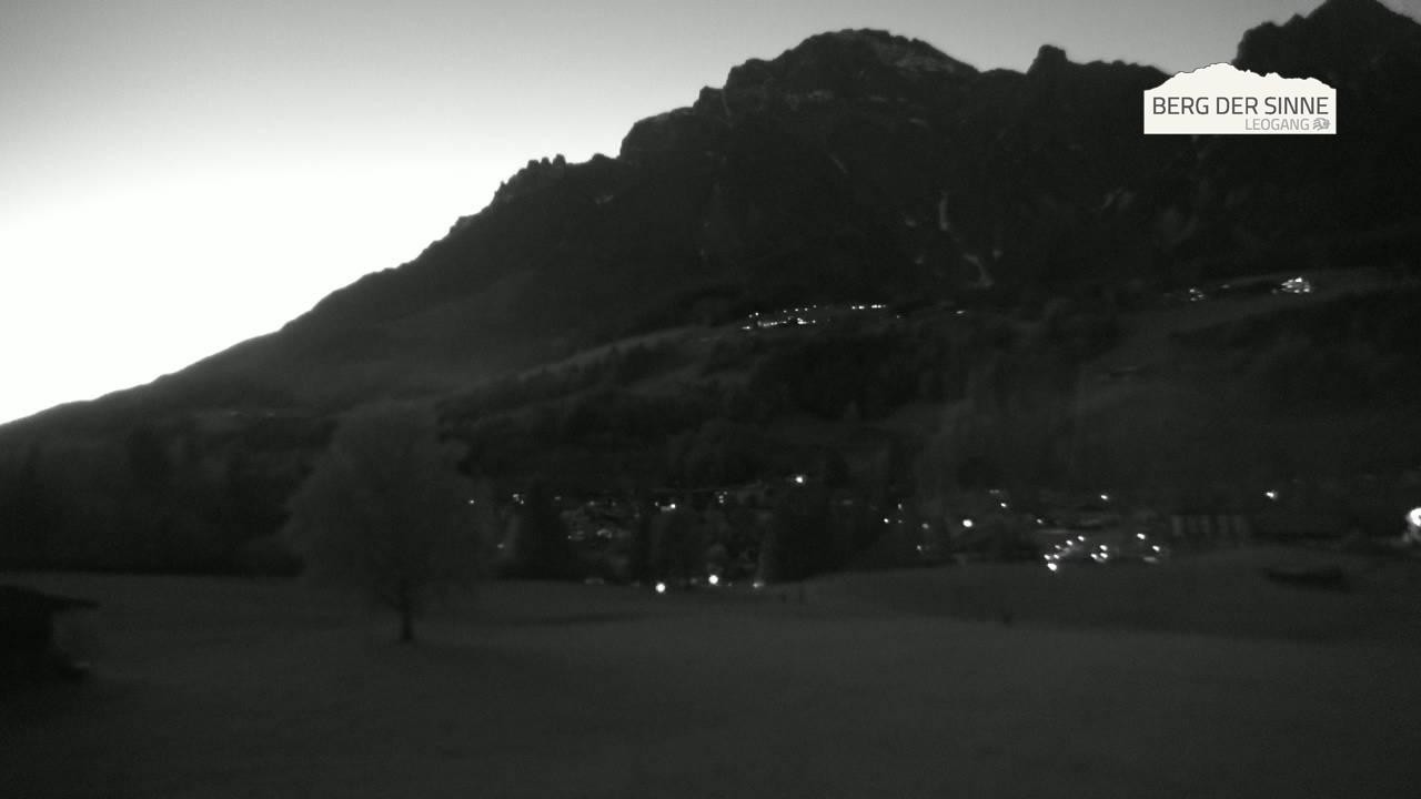 Archiv Foto Webcam Leogang Dorfblick